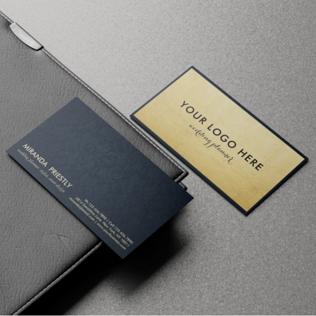 Modernes Navy Blue und Imitate Gold Foil Luxe Crea Visitenkarte (Von Creator hochgeladen)