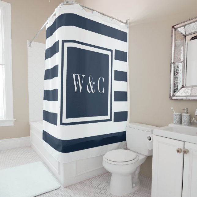 Modernes Navy Blue White Strip Trendy Monogram Duschvorhang (Beispiel)