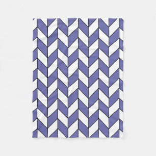 Modernes Periwinkle Herringbone Zickzack Muster Fleecedecke