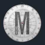 Modernes Personalisiertes Fettmonogramm und Name Dartscheibe<br><div class="desc">Modernes Monogram Design mit personalisiertem Monogramm-Buchstaben "M" und Namen im modernen fett formatierten Sans Serif Schriftart Stil. Perfektes Geschenk für ihn,  Vatertag Geschenk und mehr.</div>