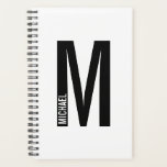 Modernes Personalisiertes Fettmonogramm und Name Planer<br><div class="desc">Modernes Monogram Design mit personalisiertem Monogramm-Buchstaben "M" und Namen im modernen fett formatierten Sans Serif Schriftart Stil.</div>