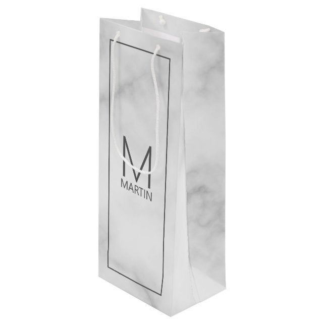 Modernes Personalisiertes Monogramm und Name Geschenktüte Für Weinflaschen (Vorderseite Schrägansicht)