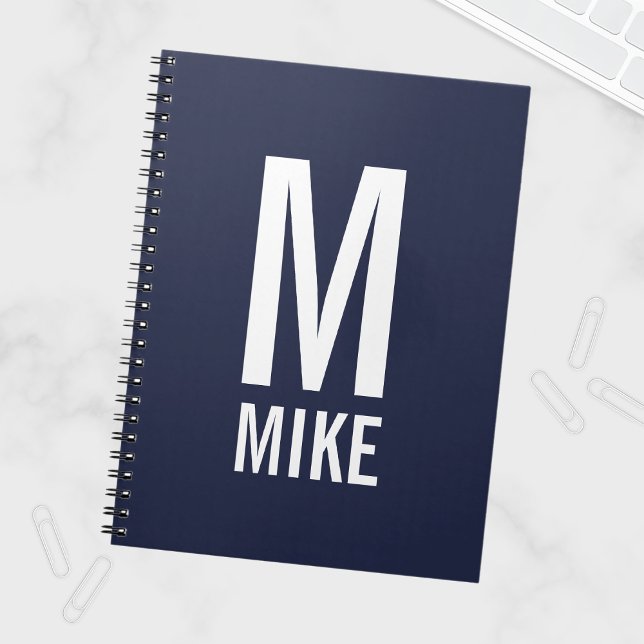 Modernes Personalisiertes Monogramm und Name Notizblock (Von Creator hochgeladen)