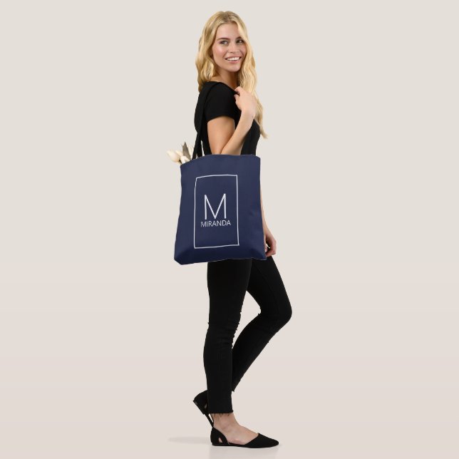Modernes Personalisiertes Monogramm und Name Tote  Tasche (Am Model)