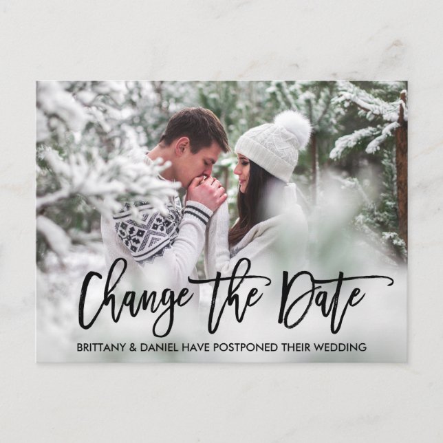 Modernes Pinselskript-Foto ändert das Datum Postkarte (Vorderseite)