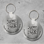 Modernes QR-Code-Werbesilber Schlüsselanhänger<br><div class="desc">Moderner und einfacher Schlüsselanhänger für Ihr Unternehmen oder Ihre Organisation mit einem silberfarbenen Imitat metallischer Hintergrund. Fügen Sie Ihren QR-Code oder Ihr Logo und zwei Zeilen individualisierten Text,  wie z.B. Ihr Firmenname,  Slogan,  danke,  etc. hinzu.</div>