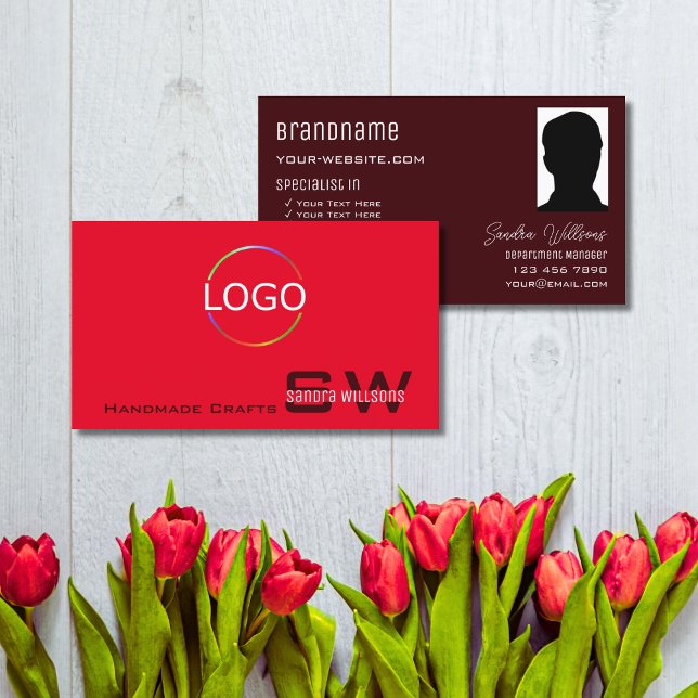 Modernes Red Burgund mit Monogram Logo und Foto Visitenkarte (Von Creator hochgeladen)