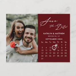 Modernes Red Elegant Script-Foto Save the Date Ankündigungspostkarte