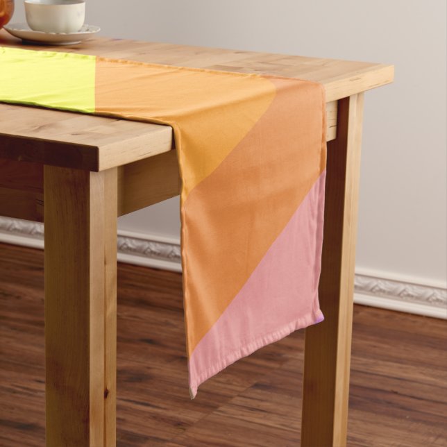 Modernes Regenbogen-Diagonal-Streifen Geometrische Kurzer Tischläufer (Beispiel)