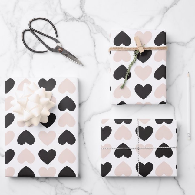 Modernes, rosa Schwarz Liebe Herzmuster Geschenkpapier Set (Vorderseite)