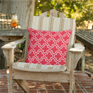 Modernes rotes marokkanisches Quatrefolienmuster Kissen
