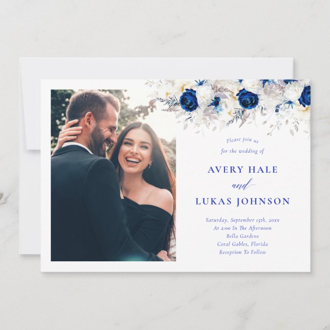 Modernes Royal Blue & White Floral Foto Hochzeit Einladung (Vorderseite)