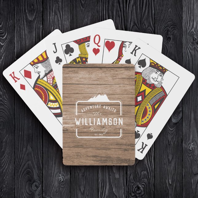 Modernes Rustikales Familienname Lakehouse Hütte G Spielkarten (Von Creator hochgeladen)