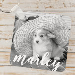 Modernes Rustikales Foto für Haustiere Schlüsselanhänger<br><div class="desc">Dieses einfache und klassische Design besteht aus spielerischer,  kursiver Typografie und fügt ein individuelles Foto Ihres Haustieres hinzu.</div>
