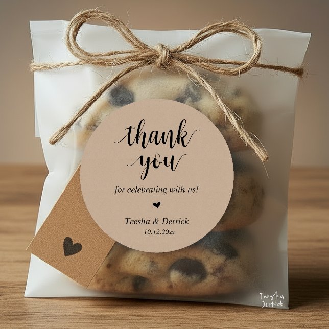 Modernes rustikales Hochzeitessen Danke für Ihre G Runder Aufkleber (Modern Rustic Wedding Dinner Thank You Gifts Classic Round Sticker cute red heart Brown Kraft)