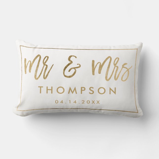 Modernes schicke Gold Mr. and Mrs. wedding keepake Lendenkissen (Vorderseite)
