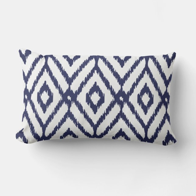 Modernes schickes blaues und weißes ikat lendenkissen (Vorderseite)