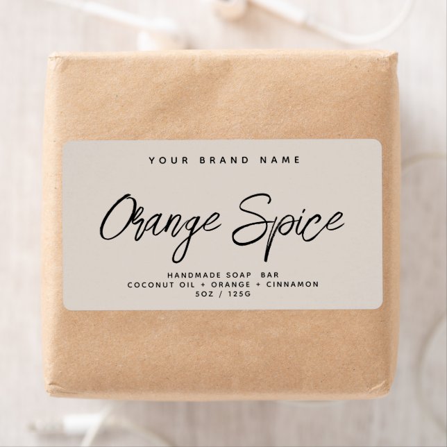 Modernes, schlichtes, elegantes Kosmetiklabel (Insitu)