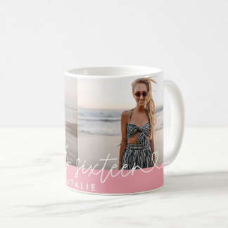 Modernes, schlichtes und elegantes Drehbuch zum 16 Kaffeetasse