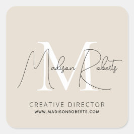 Modernes Schriftzeichen mit Monogramm, Beige Quadratischer Aufkleber