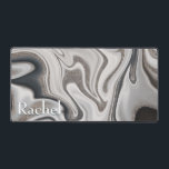 Modernes Schwarz-Grau- und Silbermarmor-Monogramm  Schreibtischunterlage<br><div class="desc">Diese schöne Schreibtischmatte mit schwarz,  weiß,  grau und silberfarbenem Marmorboden. Einfach und elegant. Fügen Sie einen Namen hinzu,  um es wirklich persönlich zu machen. Macht ein großartiges Geschenk. Erstellt von der einfachen Farmhouse Press.</div>