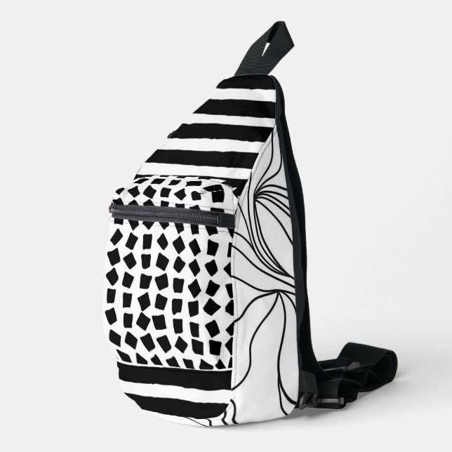 "Modernes Schwarz/Weiß Abstrakt" Schneidebeutel Crossbody Bag (Rechte Ecke)