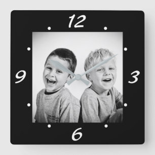 Modernes Schwarz-Weiß-Foto Quadratische Wanduhr