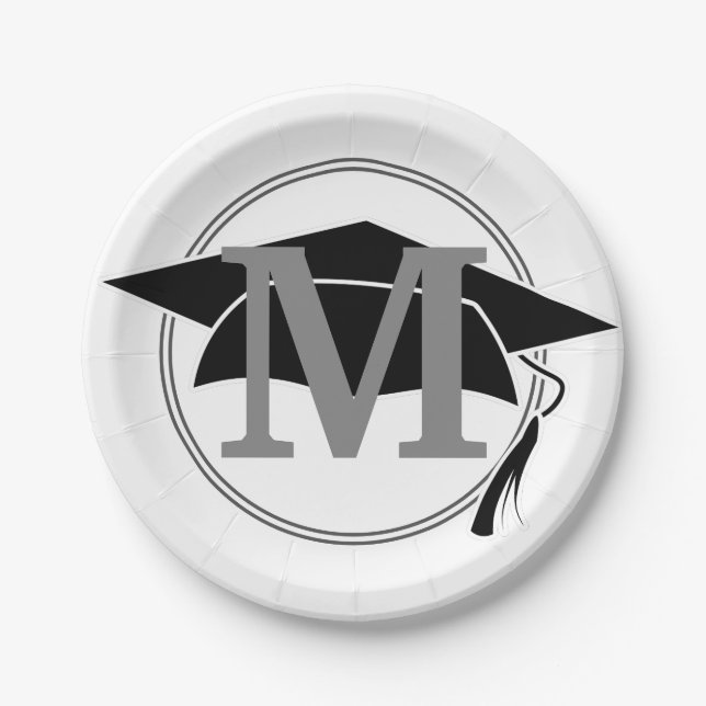 Modernes Schwarz-weiß Graduiertenkappenmonogramm Pappteller (Vorderseite)