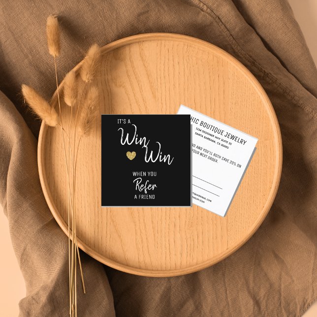 Modernes Schwarz-weißes Angebot Empfehlungskarte (Von Creator hochgeladen)