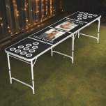 Modernes Schwarz-weißes Hochzeitsfest-Foto Beer Pong Tisch<br><div class="desc">Beginnen Sie Ihre Hochzeitsfeiern mit dem modernen Bierpong-Foto in Schwarz und Weiß. Dieser stilvolle Tisch ist in einem eleganten Schwarz-Weiß-Design gehalten und bietet eine zeitgemäße Touch für Ihre Feier. Personalisieren Sie es mit einem gepflegten Foto für einen einzigartigen und unvergesslichen Aufenthalt. Sie ist aus langlebigen Materialien gebaut und garantiert Stabilität...</div>