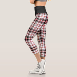 Modernes Schwarz-weißes Kariertes rotes Muster Capri Leggings
