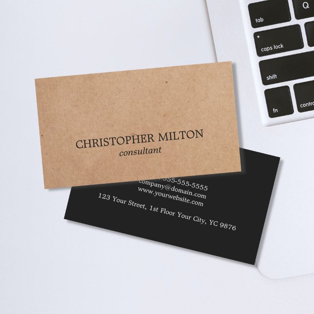 Modernes, Schwarz-weißes Kraft Paper Consultant Visitenkarte (Von Creator hochgeladen)