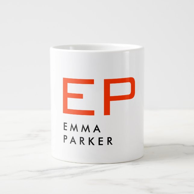 Modernes Schwarz-weißes Trendrotes Monogramm Jumbo-Tasse (Vorderseite)
