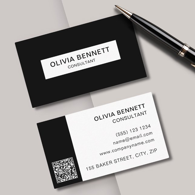 Modernes Schwarzes Einfaches QR Visitenkarte (Modern & minimal, black and white business cards perfect for any professional. Customize with QRcode)
