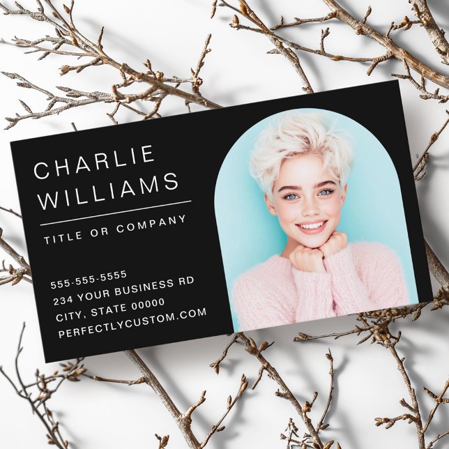 Modernes Schwarzes Foto Visitenkarte (Modern minimal black arch photo frame business card)