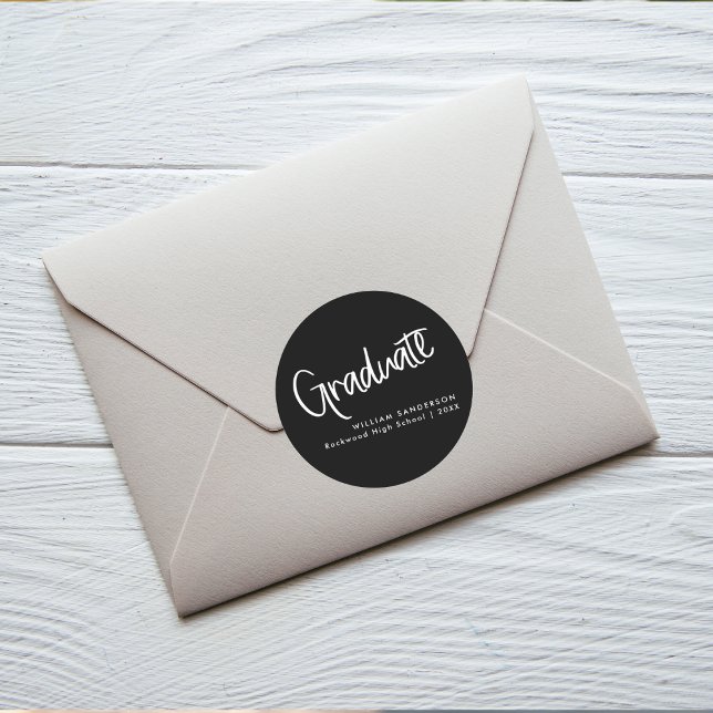 Modernes Script Black & White Abschluss Runder Aufkleber (Von Creator hochgeladen)