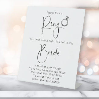 Modernes Script-Brautparty sagt kein Bride-Spiel Sockelschild