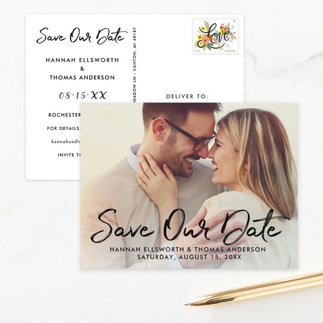 Modernes Script-Hochzeitsskript-Foto Rette unser D Ankündigungspostkarte (Von Creator hochgeladen)