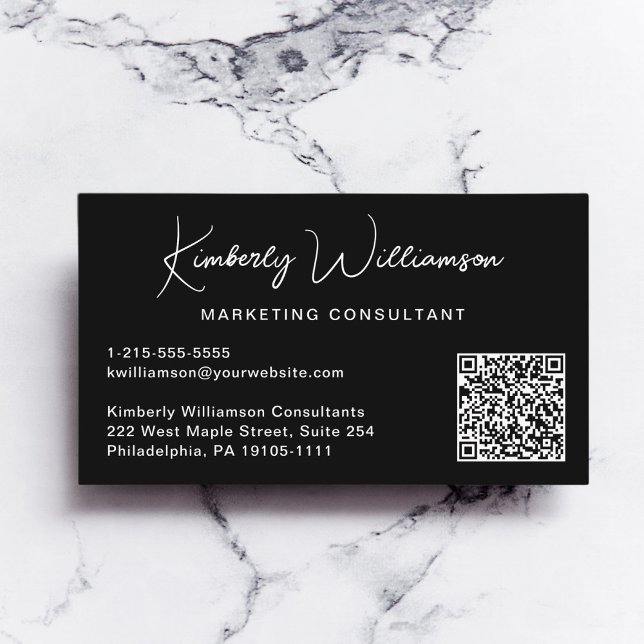 Modernes Script QR Code Beruflich Black Visitenkarte (Capture attention, make connections, and leave a lasting impression with our modern QR business card)