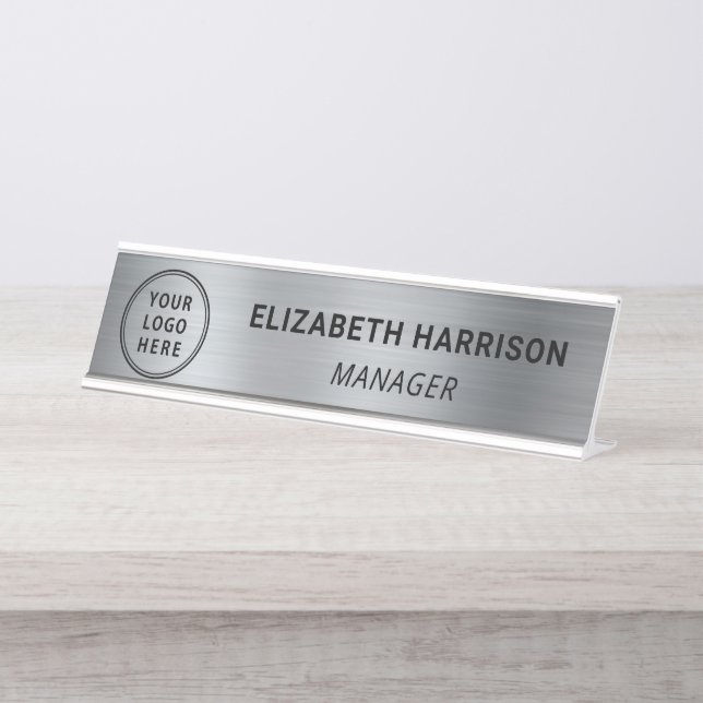 Modernes Silver Business-Logo Schreibtischnamensplakette (Vorderseite )