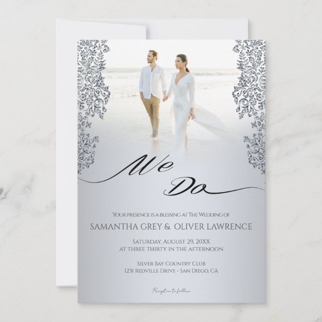 Modernes Silver Damask Foto Einladung zur Hochzeit (Vorderseite)