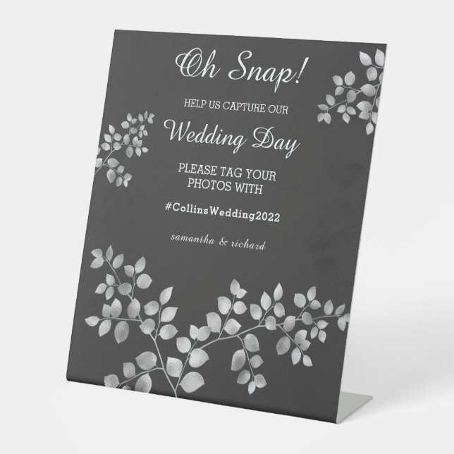 Modernes Silver Floral Wedding Pedestal Zeichen Sockelschild (Vorderseite)