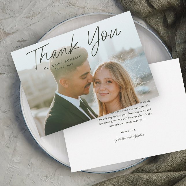 Modernes Skript Einfaches Foto Hochzeit Dankeskarte (Modern script photo wedding thank you card.)