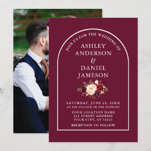 Modernes, stilvolles Arch Burgundy Foto Wedding Einladung
