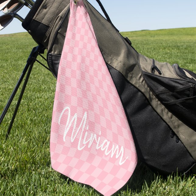 Modernes, stilvolles und Mit Monogramm Checkered Golfhandtuch (Von Creator hochgeladen)