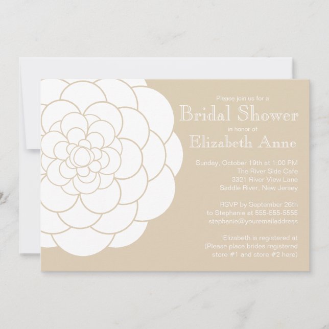 Modernes Tan Dahlia Bloom Floral Brautparty Einladung (Vorderseite)