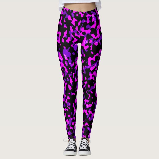 Modernes Trendrosa und Lila Camouflage-Muster Leggings (Vorderseite)