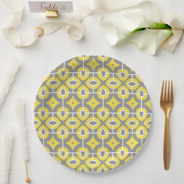 Modernes, trendy graues und weißes Mosaikmuster Pappteller (Hochzeit)