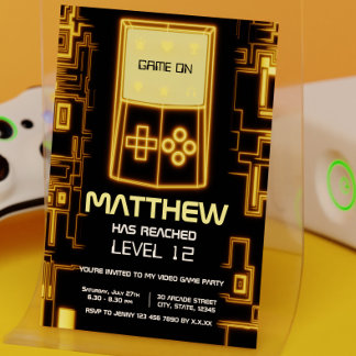 Modernes, trendy Yellow Level Up Gaming Boy Party Einladung