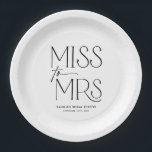 Modernes Typografie-Brautparty Pappteller<br><div class="desc">Mit diesen stilvollen,  modernen Typografie-Papier-Tellern stärken Sie Ihr Brautparty. Mit ihren schlanken Schriftart sind diese Teller perfekt geeignet,  um jede Feier mit einer Touch an Eleganz zu bereichern. Beeindrucken Sie Ihre Gäste mit einem sauberen,  modernen Design. Passende Artikel in unserem Shop Cava Party Design.</div>